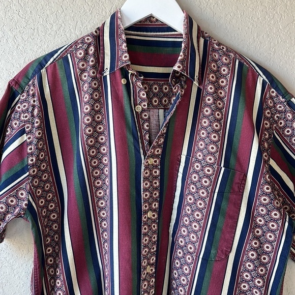 Men’s Button Down Shirt - Picture 2 of 7